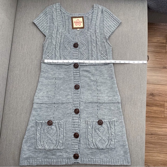 Women’s Sakura Grey Knitted Short Sleeve Cardigan, Size S - Picture 8 of 12